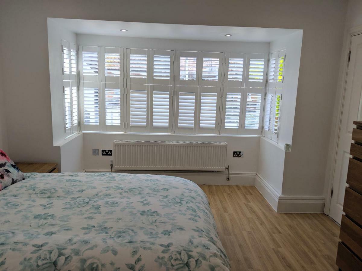 Spacious 2-Bed Apartment In Central Kingston Near Richmond Park Kingston upon Thames  Eksteriør bilde